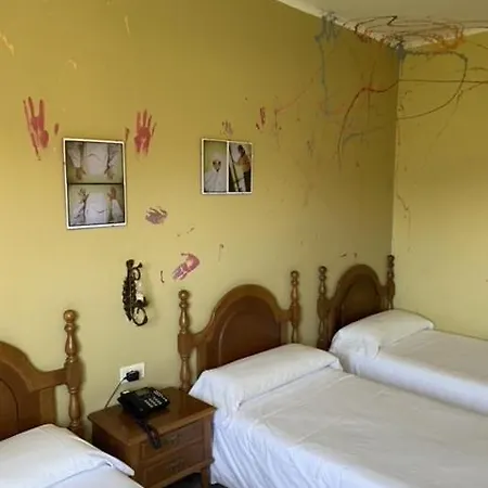 Bayona Hotel 2*
