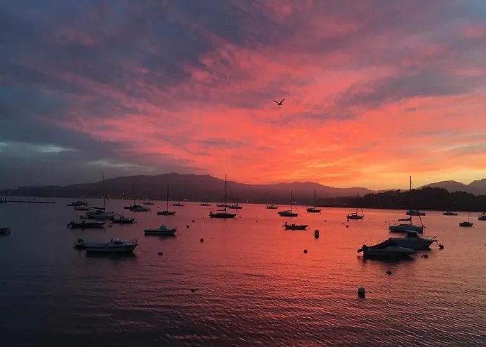 Ξενοδοχείο Bayona 2*